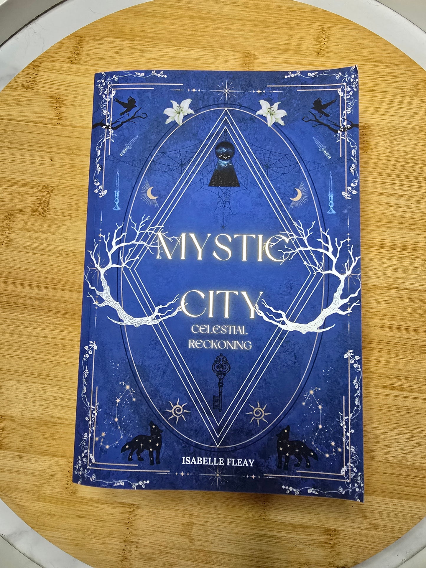 Mystic City: Celestial Reckoning by Isabelle Fleay (Book 2)